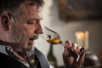 Visite et dégustation aux pieds des alambics - app.name