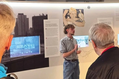 Visite "il est midi Dr Schweitzer" - app.name