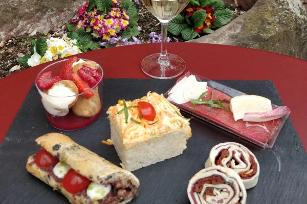 Aperitivo gastronómico en el Viticultor Independiente - Bonjour Alsace