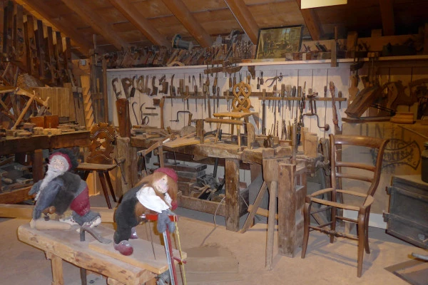 Museo de Artesanía en Madera: Visita guiada - Bonjour Alsace