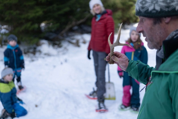 Excursión con raquetas de nieve P'tits Trappeurs - Bonjour Alsace